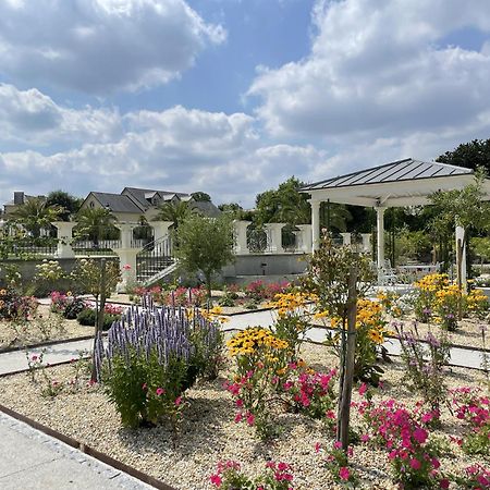 Bed and Breakfast Domaine Les Jardins dArsene à Tinténiac Extérieur photo