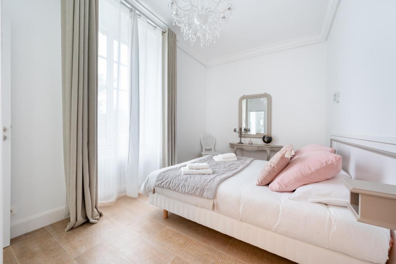 Bed and Breakfast Domaine Les Jardins dArsene à Tinténiac Extérieur photo