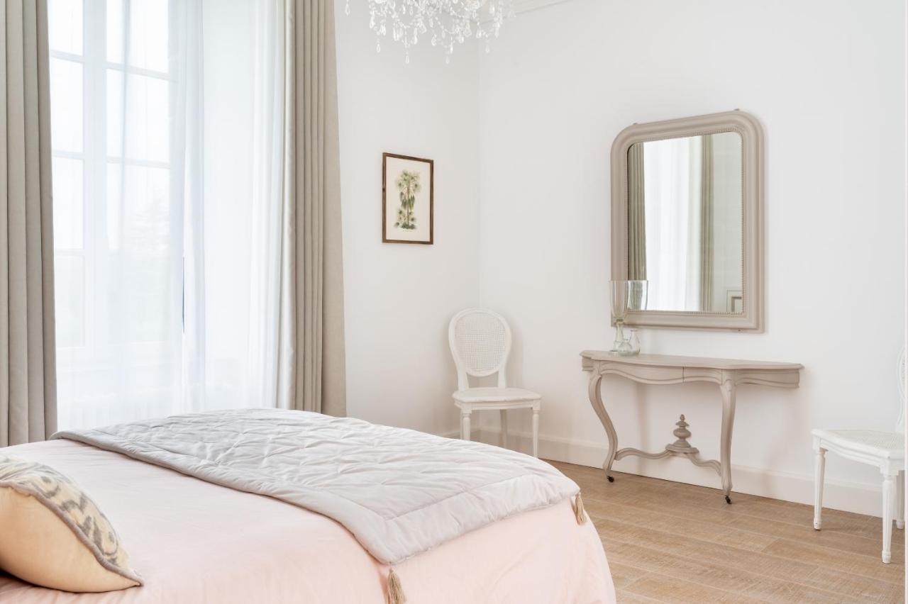 Bed and Breakfast Domaine Les Jardins dArsene à Tinténiac Extérieur photo