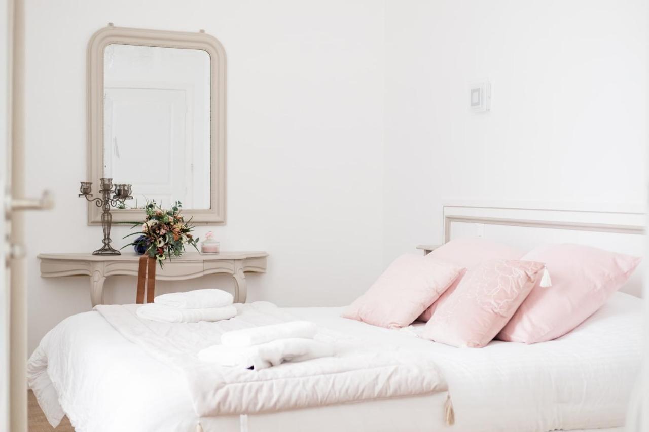 Bed and Breakfast Domaine Les Jardins dArsene à Tinténiac Extérieur photo