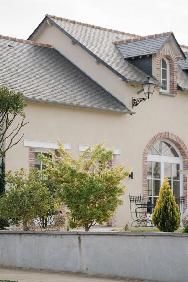 Bed and Breakfast Domaine Les Jardins dArsene à Tinténiac Extérieur photo